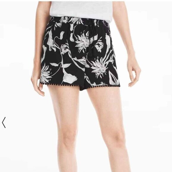 White House Black Market Pants - White House Black Market Women's 4-Inch Soft Floral Print Short